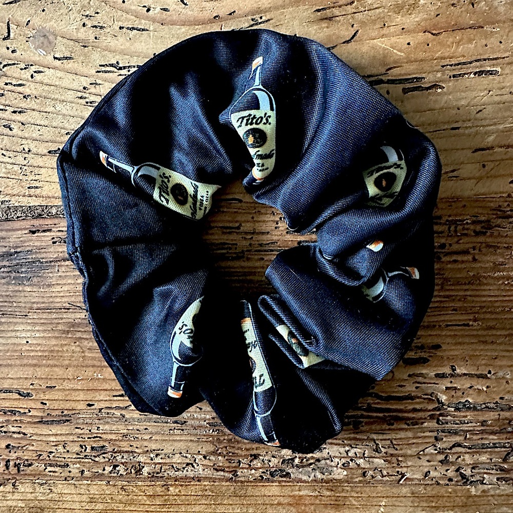 TITO’S Vodka Hair Scrunchie